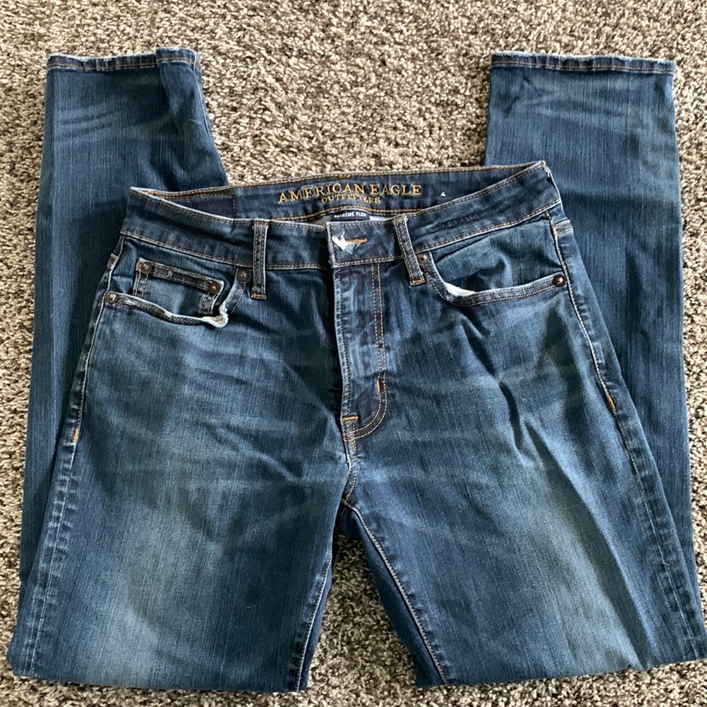 AMERICAN EAGLE Extreme Flex Slim Straight